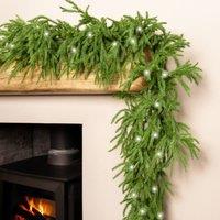 Marco Paul 280cm LED Pine Christmas Garland in Green | Size: 270 cm x 35 cm