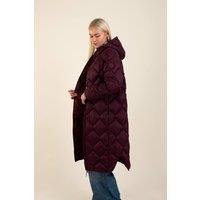 Harvey & Jones Women's Lightweight Water Resistant Longline Quilted Jacket in Burgundy | Size: 16