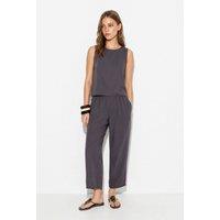 Bianco Lucci Women's Sleeveless Crew Neck Blouse & Carrof Ft Pants Set in Charcoal | Size: Medium