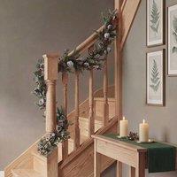 Charles Bentley 180cm Christmas Garland with Berries & Pinecones in Green | Size: 180 cm