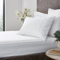 Hotel Cotton 230 Thread Count Stripe Fitted Sheet