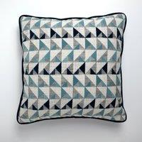 Portland Triangle Cushion