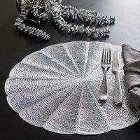 Set of 2 Metallic Cut Out Placemats