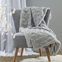 Catherine Lansfield Cosy Diamond 130cm x 170cm Throw Blanket