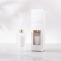 Hotel White Tea & Velvet Musk Diffuser