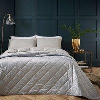 Castleton Bedspread