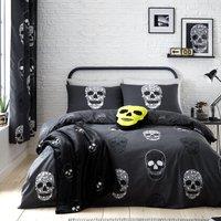 Catherine Lansfield Skulls Reversible Duvet Cover & Pillowcase Set Grey