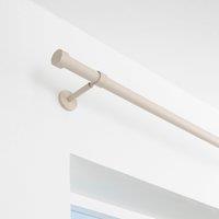 Ribbed Extendable Metal Eyelet Curtain Pole