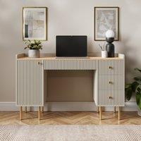 Georgi Standard Desk