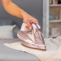 Russell Hobbs Pearl Glide Rose Iron