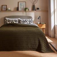 Litton Boucle Bedspread 235x235cm