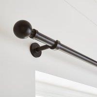 Ashton Extendable Metal Eyelet Curtain Pole