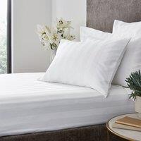 Hotel Cotton 230 Thread Count Stripe Fitted Sheet