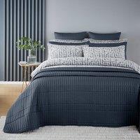 Anders Linea Bedspread