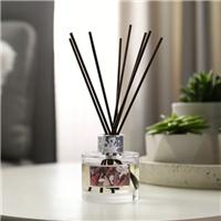 Heart and Home Sandlewood & Vanilla Diffuser