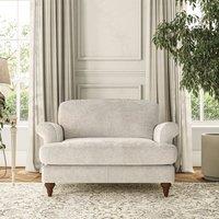 Evie Snuggle Chair