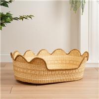 Natural Scallop Woven Pet Bed