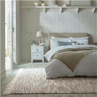 Tarn Chunky Wool Fringed Rug
