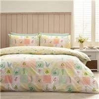 Catherine Lansfield Daisy Patchwork Polycotton Duvet Cover & Pillowcase Set