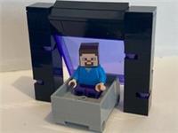 LEGO MINECRAFT NETHER PORTAL + STEVE AND CART (BRAND NEW)