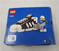 LEGO Icons: Mini Adidas Originals Superstar (40486)