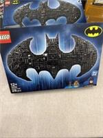LEGO DC Batman Batman Logo 76330 Collectible Bat-Signal Model 678pcs