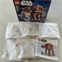 LEGO Star Wars Gingerbread AT-AT Set 40806 - NO Darth Vader Minifigure