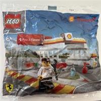 LEGO Racers Ferrari Shell Station Polybag 40195 New Sealed 2014 Promotional