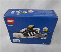 LEGO Icons: Mini Adidas Originals Superstar (40486)