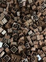 100 x Dark Brown LEGO 2x2 Bricks
