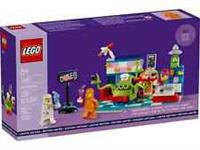 Lego Alien Space Diner - 40687 - Brand New & Sealed