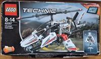LEGO TECHNIC Ultralight Helicopter 42057 Brand New Retired Sealed Damaged Box