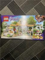 LEGO FRIENDS: Heartlake City Organic Caf� (41444) Retired Set