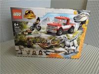 LEGO Jurassic World: Blue & Beta Velociraptor Capture (76946)