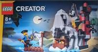 Lego 40597 CREATOR: Scary Pirate Island Brand New, Sealed.
