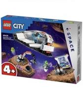 LEGO City 60429 Spaceship and Asteroid Discovery Set New Sealed