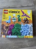 LEGO Classic 11041 Dinosaurs Creative Playset for Ages 5+ 450Pcs