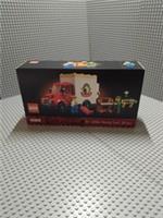 LEGO Icons: Moving Truck (40586)