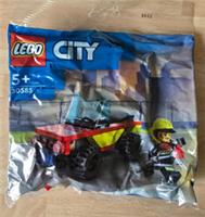 Lego City Fire Patrol Vehicle 30585 Polybag New and Sealed