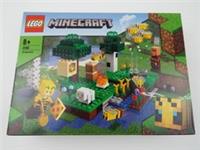 Lego Minecraft 21165 The Bee Farm Set (2021) NEW SEALED