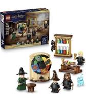 LEGO Harry Potter Hogwarts Castle Sorting Hat Ceremony Set 76460 New Sealed