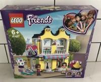 LEGO Friends 41427 - Emma's Fashion Shop - Brand New and Factory Sealed