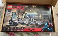 LEGO Super Heroes: Batcave: The Riddler Face-off (76183), New, Sealed
