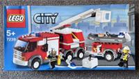 LEGO CITY Fire Truck 7239 Brand New and Sealed Retired Set