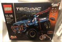 LEGO 42070 Technic 6x6 All Terrain Tow Truck. UNOPENED SEALED BOX FREE POST BK71