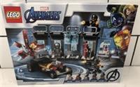 LEGO Super Heroes: Iron Man Armoury (76167) Brand new/sealed! Rare/retired!
