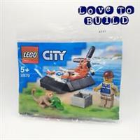 £ LEGO City Wildlife Rescue Hovercraft Polybag Set 30570 with Minifigure New