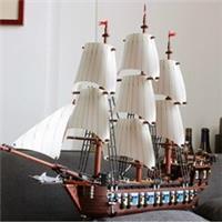 Unbuilt Lego Pirates: Imperial Flagship (10210) With 1664 Pieces. Generic Bricks