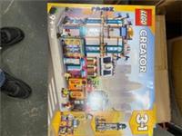 LEGO CREATOR 3 IN 1 MAIN STREET SET LEGO 31141 NEW COMPLETE SET