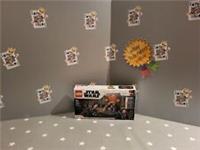 LEGO STAR WARS 75310 DUEL ON MANDALORE NEW AND SEALED